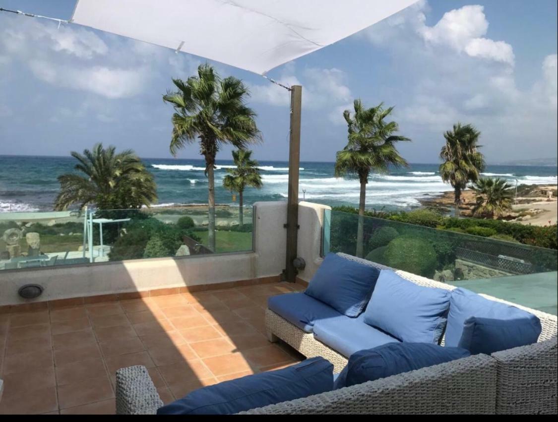 34 Beach Villa Paphos Exterior foto